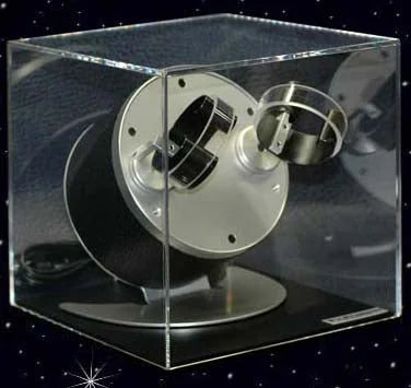 T'z Products日本製ワインディングマシーンORIGINシリーズ時計４本用、専用アクリルケースの商品イメージ画像